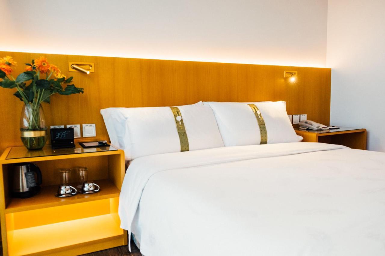 The Empire Hotel Kowloon - Tsim Sha Tsui Hong Kong Exterior photo